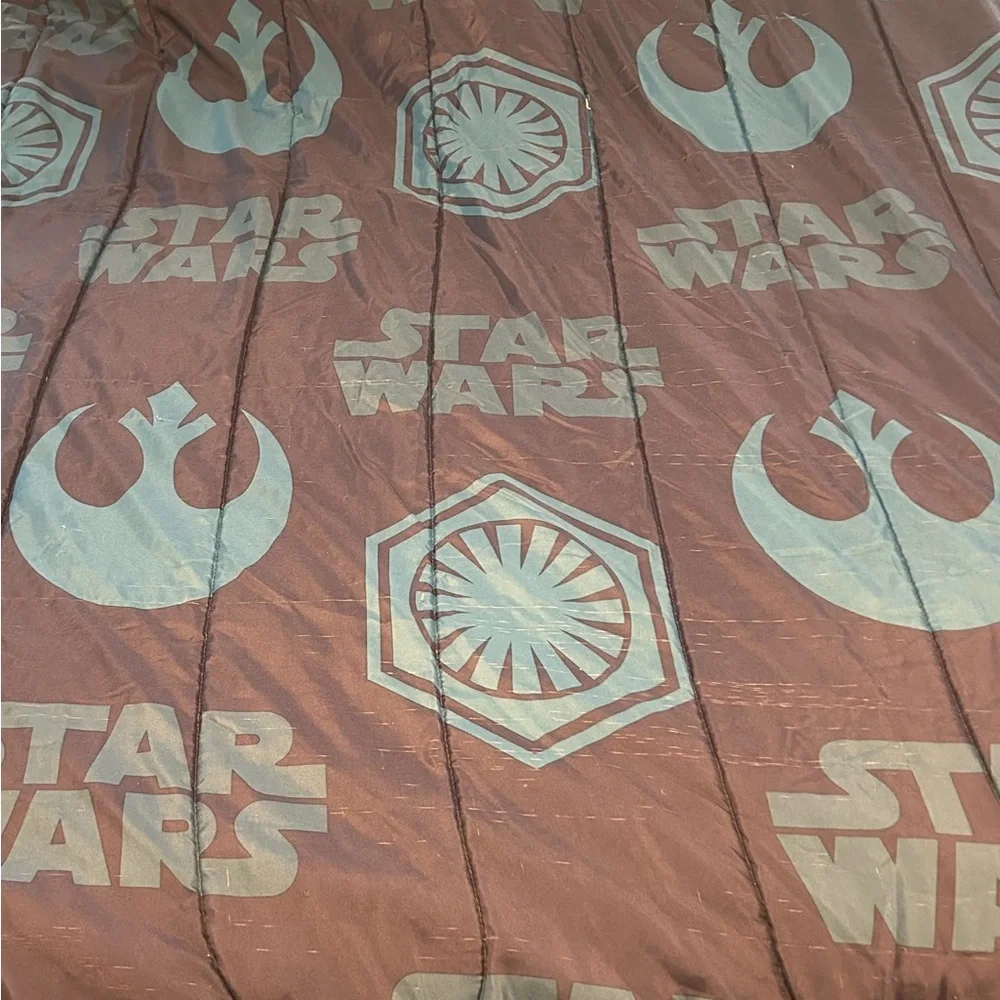 Vintage Star Wars Blue and Orange Comforter
